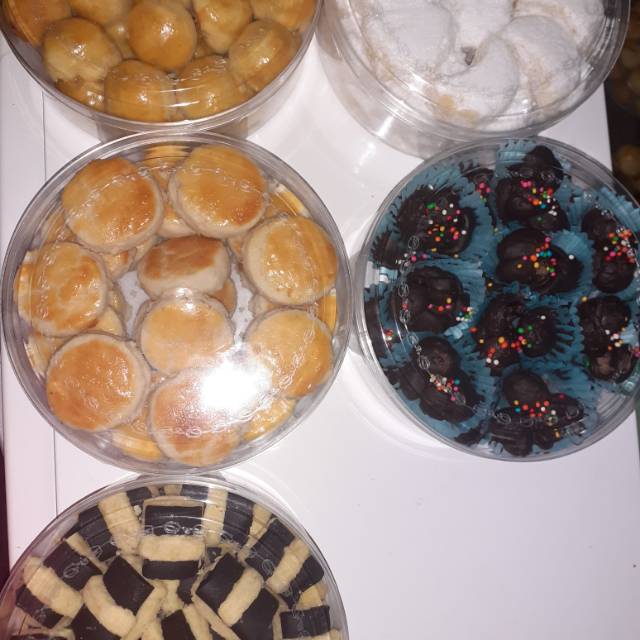 

Kue kacang