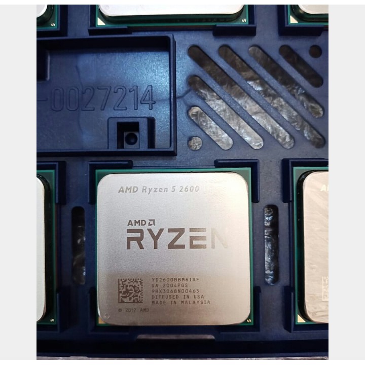 Processor AMD RYZEN 5 2600 ( TRAY TANPA FAN )
