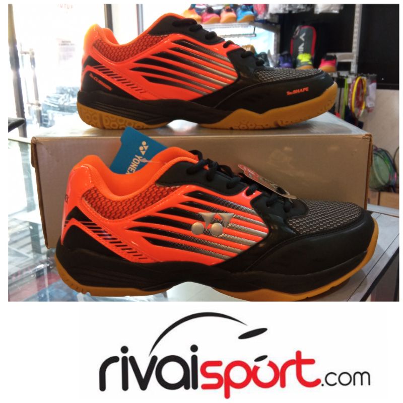 Sepatu Yonex Badminton 777