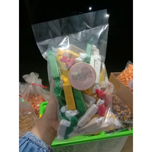 

Kue Permen Tape