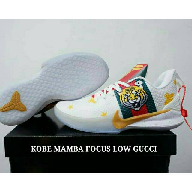 nike collab gucci