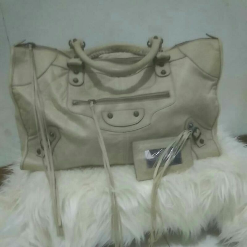 Tas Kulit / Tas Besar / Hand Bag /Top Hand /ALA BALENCIAGA