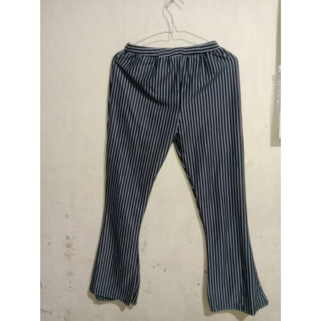 Celana cut Bray salur