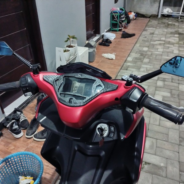 Cover Tutup Pelindung Kilometer Atas Aerox Aksesori Variasi Yamaha Aerox 155 Carbon NEMO