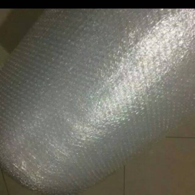 

Bubble wrap untuk ekstra packing paket anda