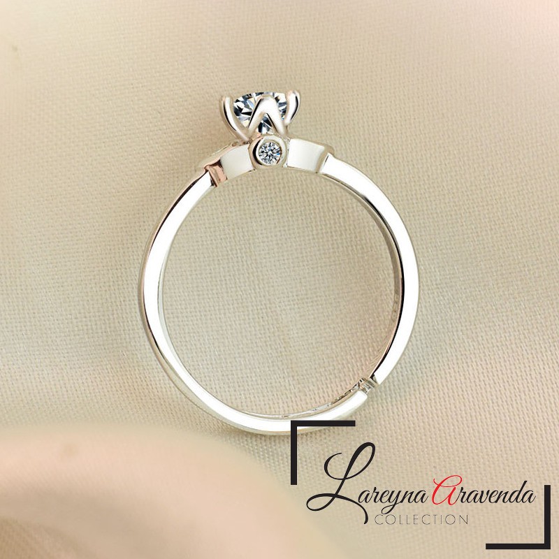 Cincin Titanium Wanita Model Kristal Crystal Swarovski Unik CC023