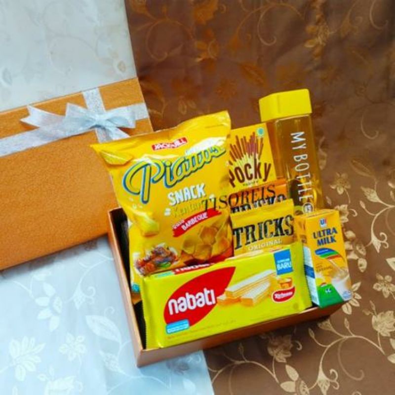 buquet snack box/buket Snack box ultah/buket Snack box wisuda/buket Snack box murah