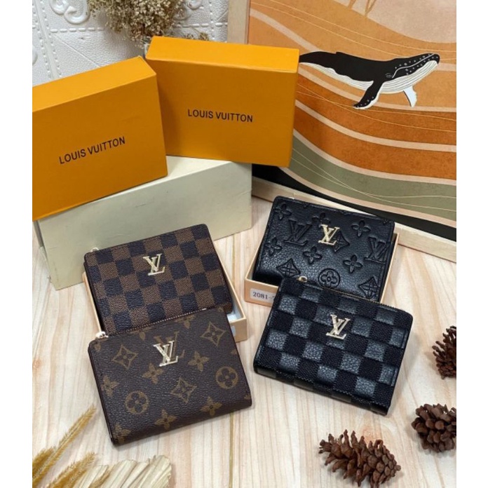 Dompet LV