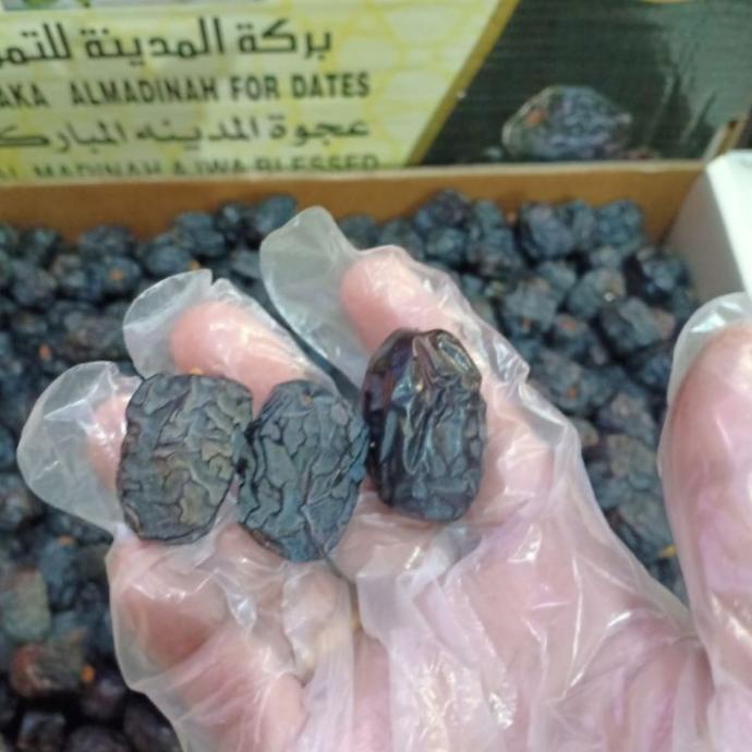 

Kg 1 Jumbo Asli Ajwa Kurma 4_X0Ngl45_