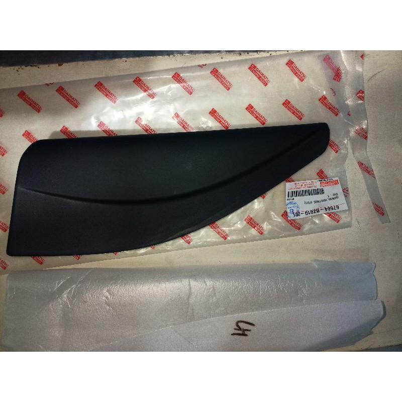 cover segitiga spion bag dalam Gran max luxio