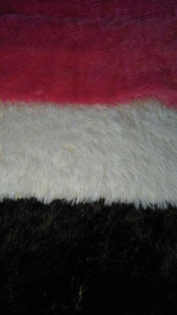 Taplak Meja/ Alas Dashboard Bulu 50*170