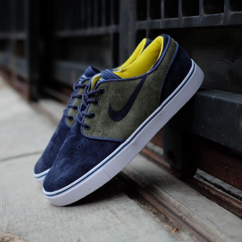 SEPATU NIKE SB ZOOM STEFAB JANOSKI NAVY BLUE
