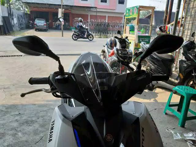 Spion Click Hitam HMA HONDA YAMAHA VARIO PCX NMAX LEXI Universal