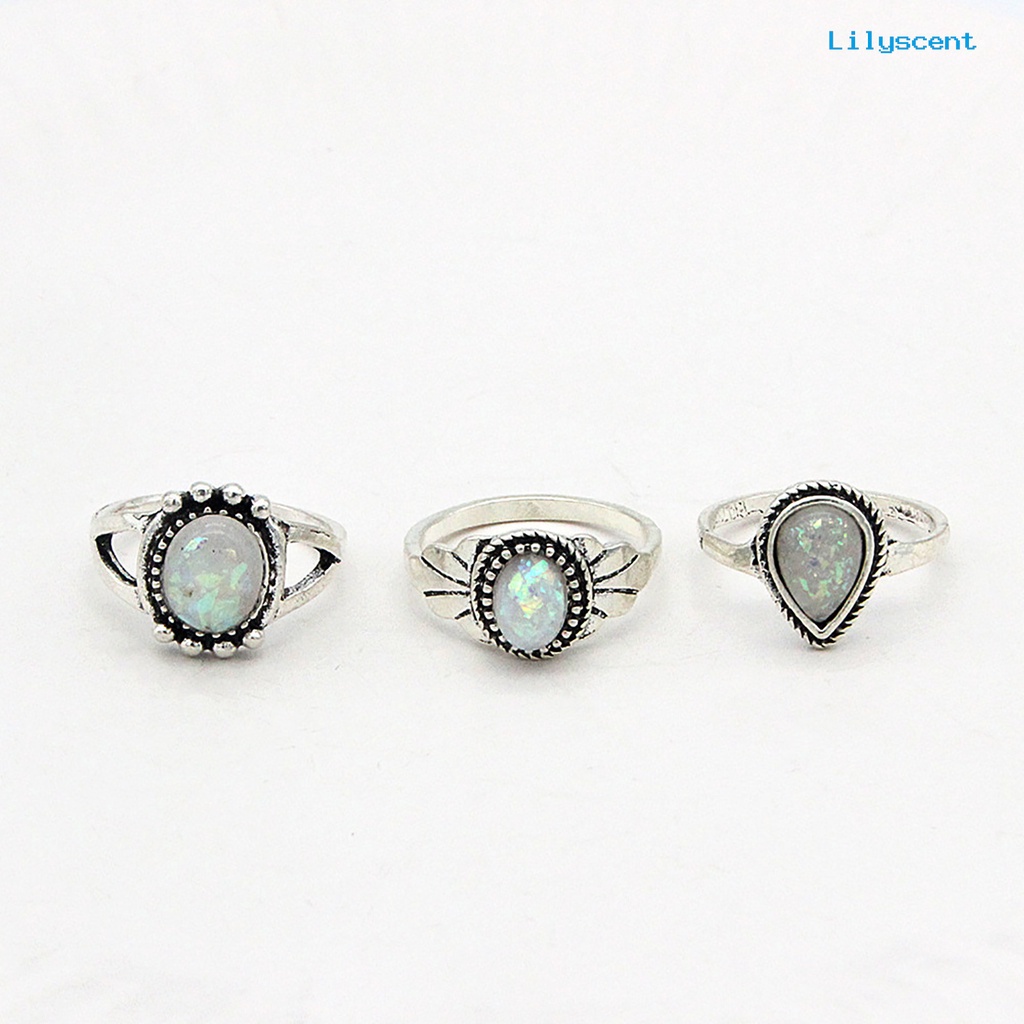 8pcs / Set Cincin Buku Jari Warna Silver Bentuk Kotak Stackable Aksen Permata Imitasi Gaya Etnik Untuk Aksesoris