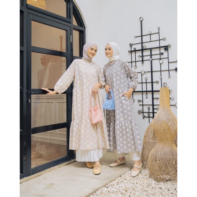 EMELIA DRESS
