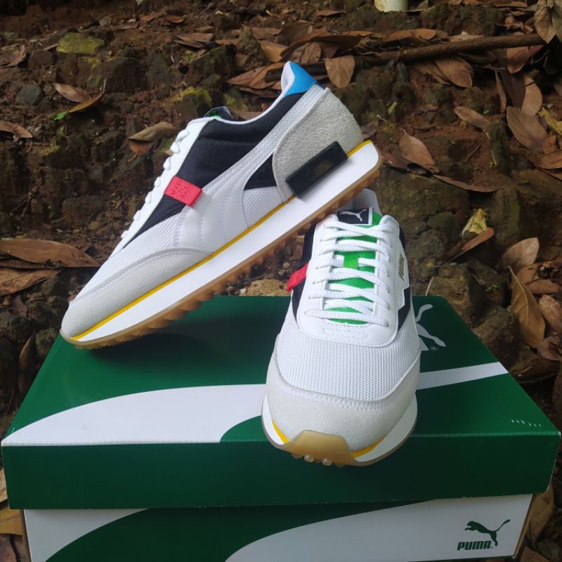 PUMA FUTURE RIDER WORLD HOOD WHITE