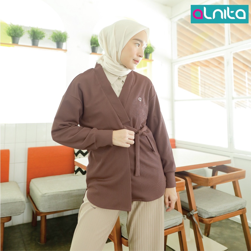 Alnita Outer Axel Bahan Vesti Outer Cardigan Terbaru Muslim Kekinian Simple OOTD