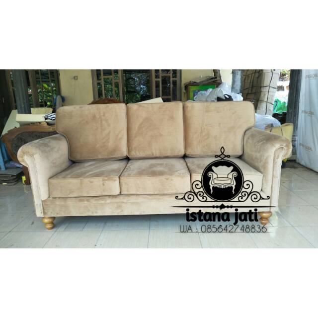  Kursi  sofa chesterfield bludru kursi  sofa tamu 