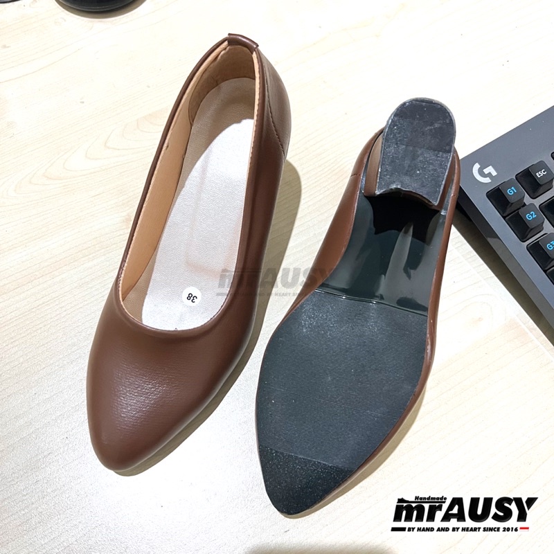 Sepatu Heels Wanita Buat Kerja Kantor mrAUSY 5cm Polos