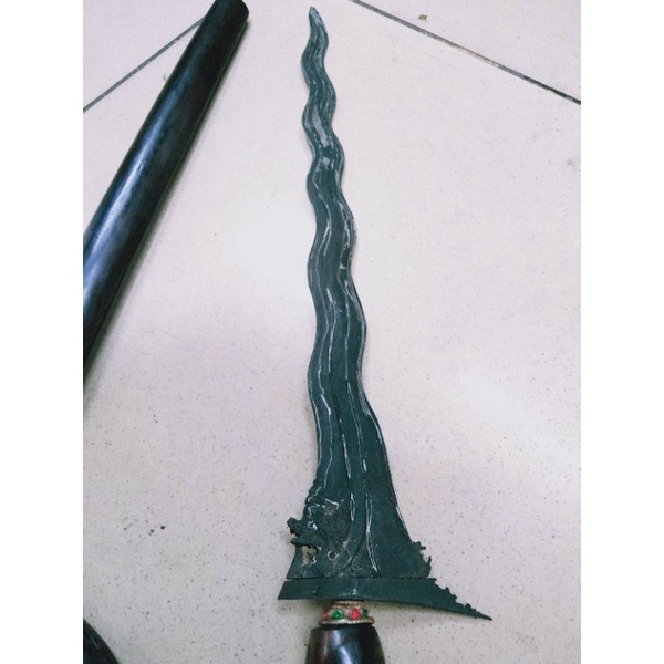 keris nogo rojo Luk 11