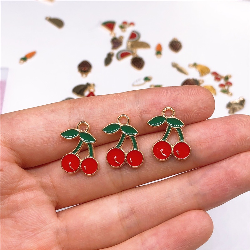 4pcs Liontin Manik-Manik Enamel Bentuk Buah Bahan Alloy Metal Untuk Membuat Perhiasan