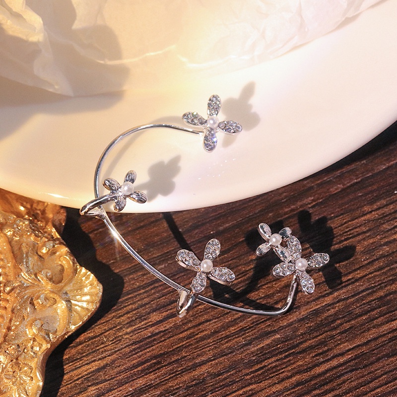 Candy Jewelry 1 Pcs Fashion Zircon Clip Earrings Pearl Flower Earring Metal Ear Clips for Women Left Right