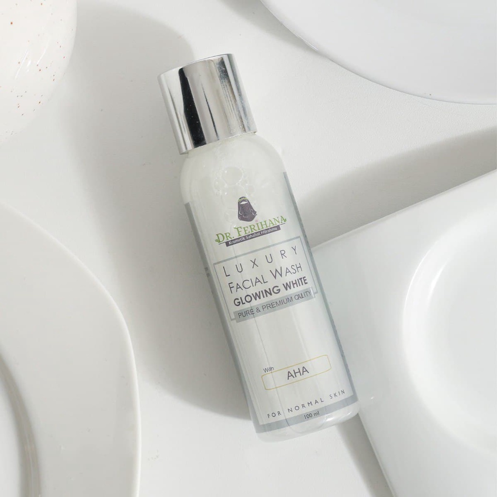 LUXURY FACIAL WASH GLOWING WHITE