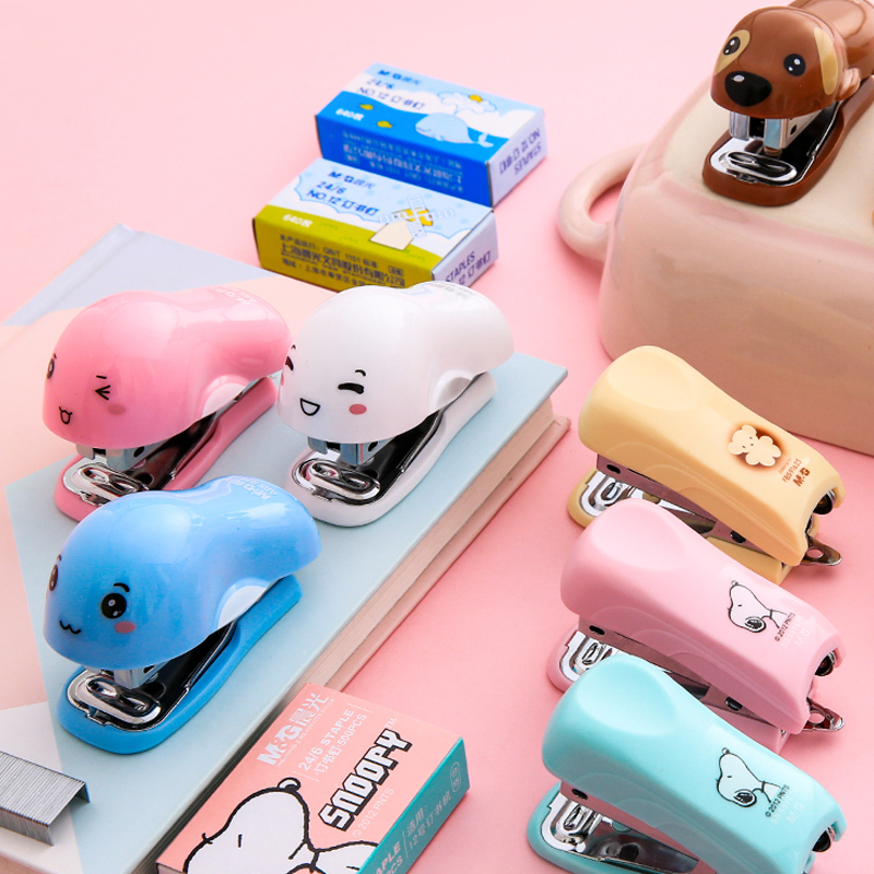 Set Stapler Mini Portable Motif Kartun No. 12 Untuk Sekolah / Kantor