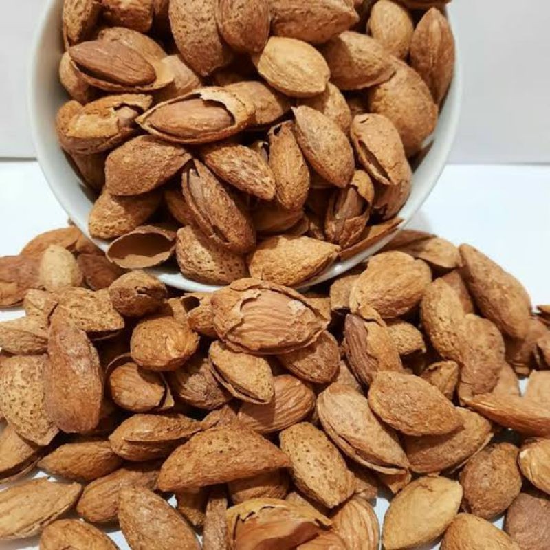 

almond matang kulit rasa milk 250 gram