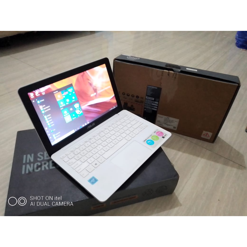 NOTEBOOK SECOND SETARA LAPTOP ASUS  11,6 INC HDD 500GB atau bisa ganti SSD 128 GENERASI BARU WINDOWS10 ZOOM  SIAP PAKAI MULUS HANYA 2JUTAAN ORIGINAL BERGARANSI SEPETI BARU