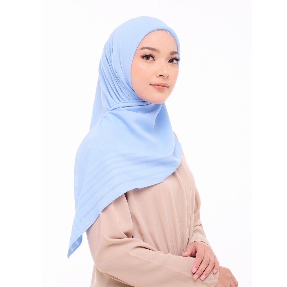 ZM ZASKIA MECCA - YARA BLUE HIJAB KERUDUNG SEGI EMPAT BAHAN BERKUALITAS TINGGI