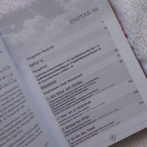 Ensiklopedi Sahabat 1 Set 3 Jilid Original  - Biografi 104 Sahabat Nabi - Pustaka Imam Asy Syafii-2