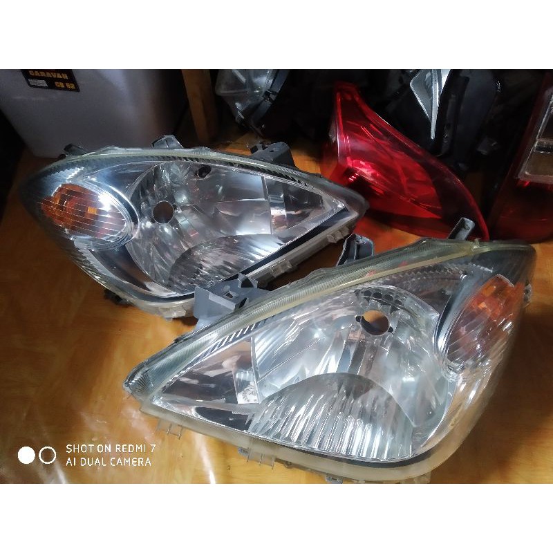 headlamp mobil avanza vvti original