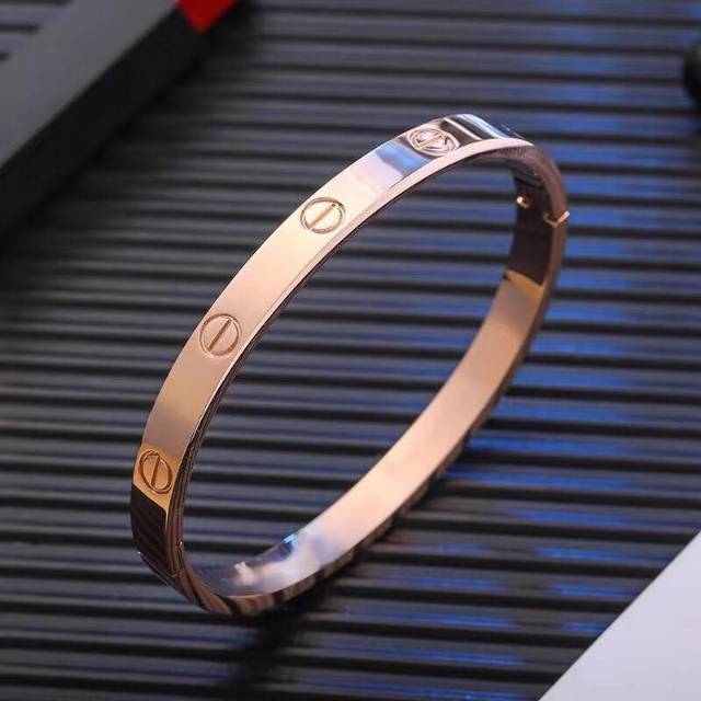 Gelang Wanita Titanium Lapis Emas Model - 329#-6
