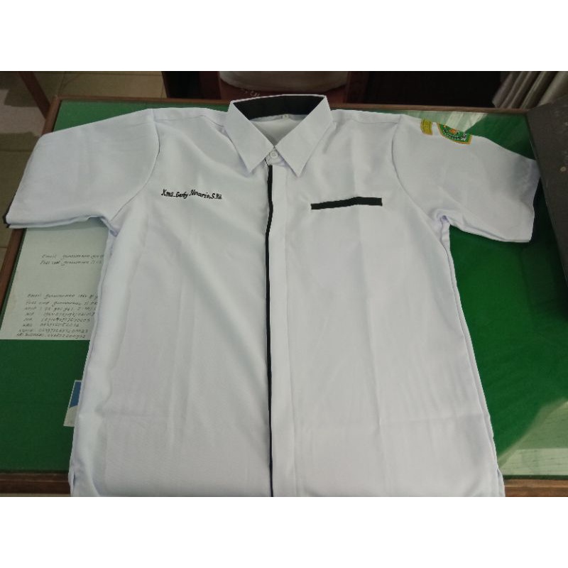Kemeja PRIA Dinas Putih List Hitam Pendek ~ Free nama/ Baju Kantor / Baju Hitam Putih
