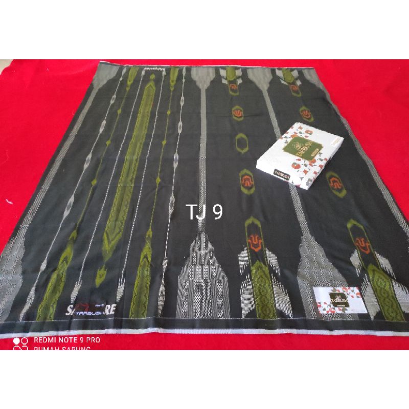 TARBUSH JACQUARD BY SAPPHIRE/ CLASSIC