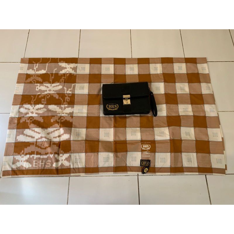 Sarung BHS GOLD Second Good Condition CDW Full Sutra