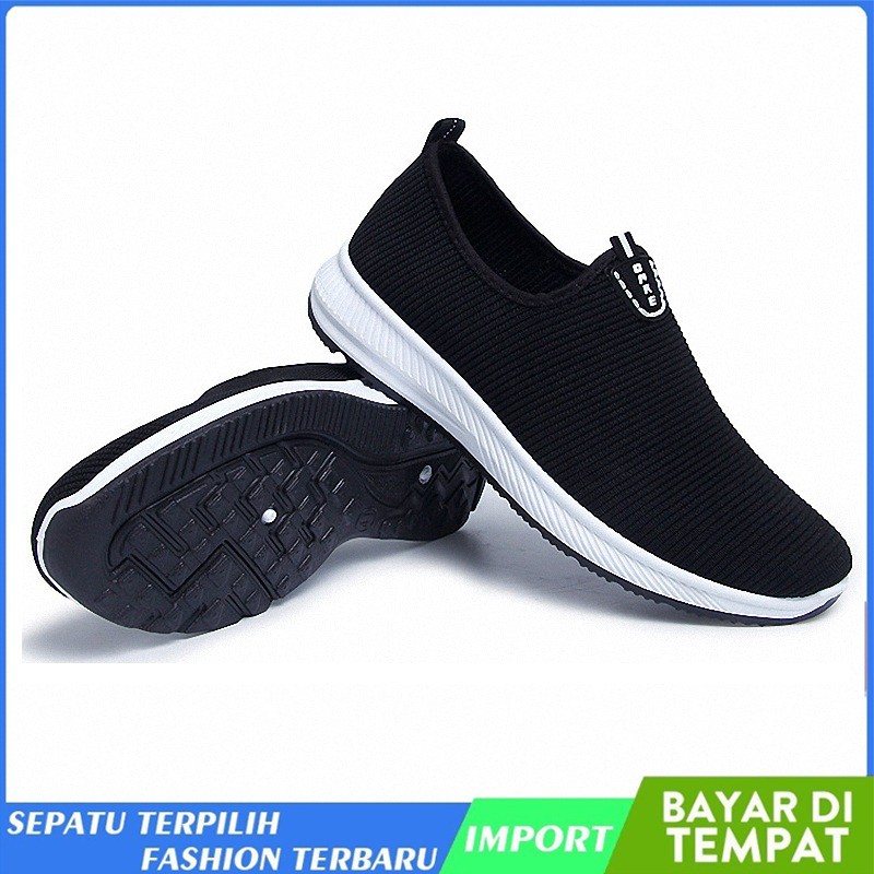 Toread Sepatu Slip On Pria Sepatu Casual Pria Antislip  Untuk Sekolah Hitam MC601