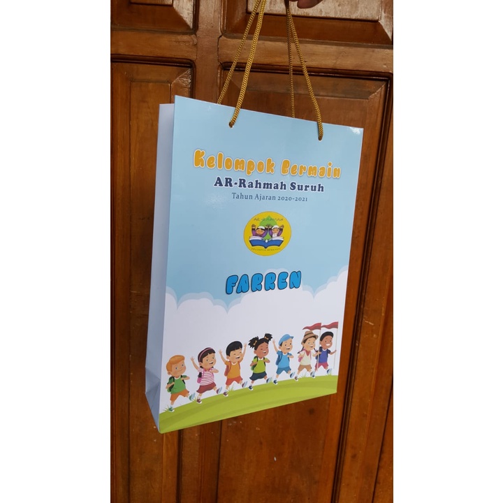 

paperbag potrait ukuran 24x8x35