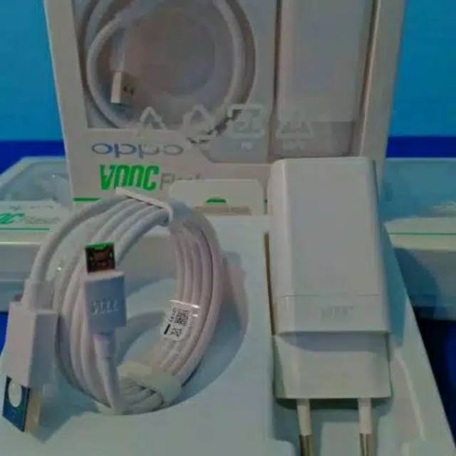 charger Oppo vooc ORIGINAL 100% 4A fastcharging Bergaransi 1 Minggu
