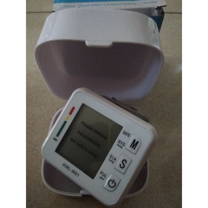 Tensimeter Digital Praktis pergelangan tangan