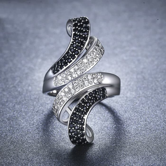 Cincin Lapis Emas Putih Batu Berlian Hitam Model Mewah Lebar - BR271