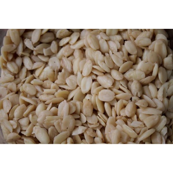 

KACANG KENARI MENTAH 1 KG PROMO