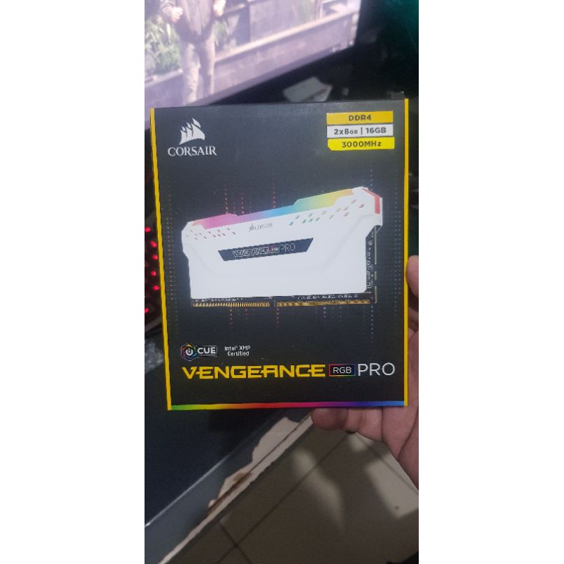 Memory Corsair Vengeance Pro RGB 16GB 3000Mhz