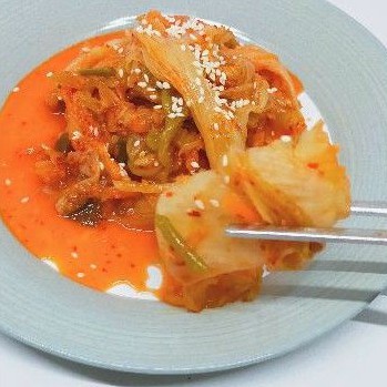 

kimchi sawi putih 200gr halal kimci Korea