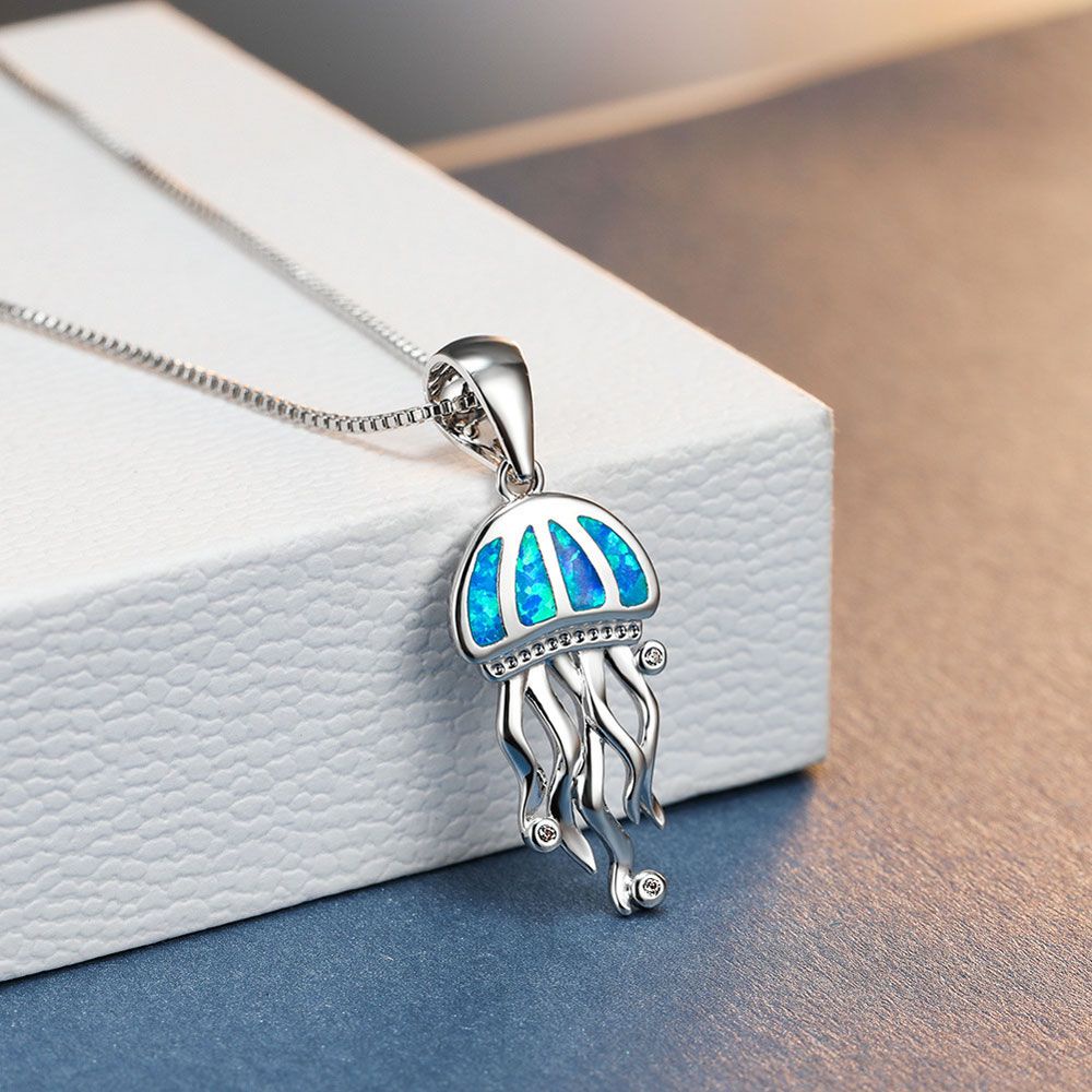 ROW New Pendant Luxury Blue Necklaces Gift Jellyfish Animal Jewelry Fashion Female