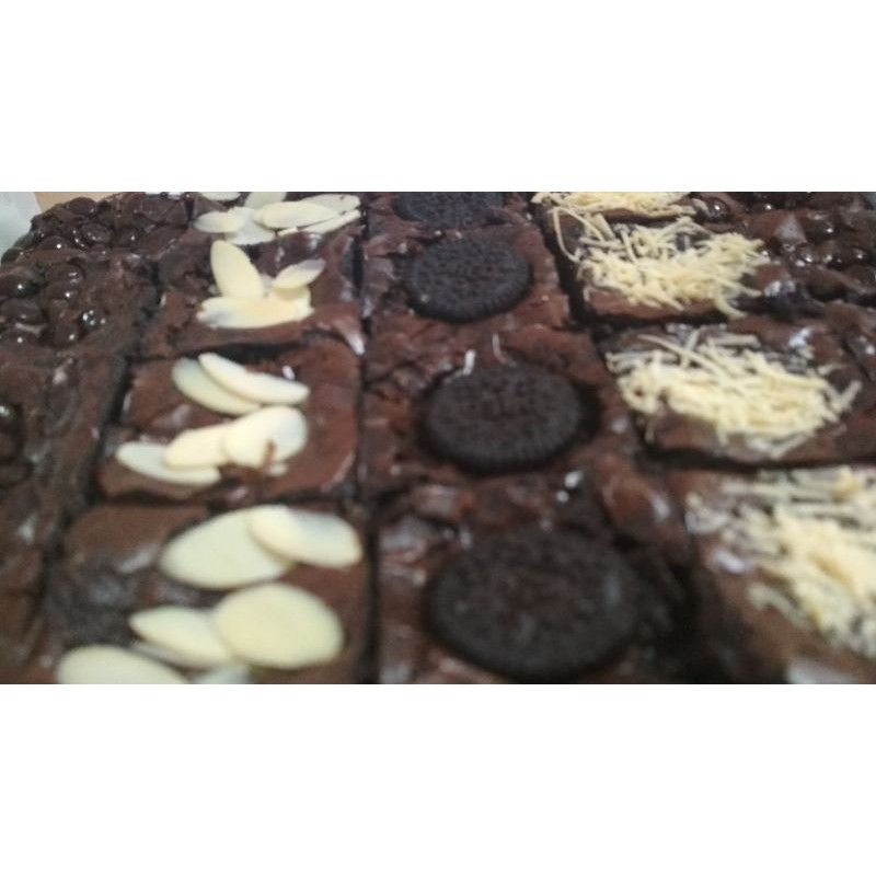 

Fudgy brownies fresh by order