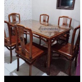 Meja makan dan kaca meja - meja kursi makan kayu jati