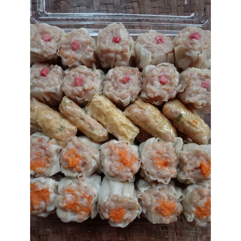 

Dimsum frozen isi 100