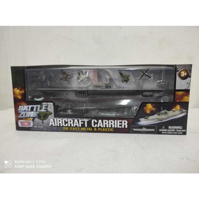 Mainan replika MOTORMAX 1:1200 AIRCRAFT CARRIER 76783